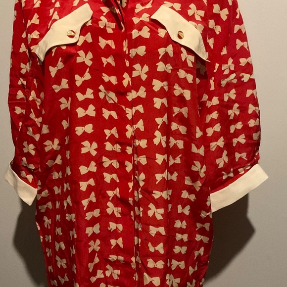 VINTAGE  SILK  BLOUSE BY  BELTRAMI  ‘CREEDS TORONTO ‘ SIZE 44’’ - Picture 5 of 14